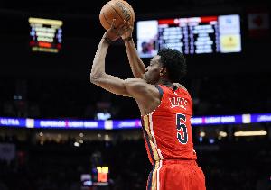 赫伯特-瓊斯提前續(xù)約合同細節(jié)：起薪2090萬 最后一年2420萬