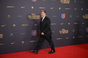 每體：巴薩預(yù)計(jì)八月符合1:1規(guī)則，但還要賣球員