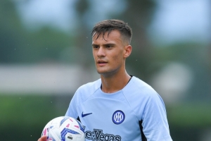 記者：國米與布魯日談妥斯坦科維奇1000萬歐轉會費，附2800萬回購