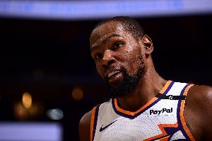 ??網(wǎng)友：發(fā)推無法幫助你的球隊(duì)！杜蘭特：賽季已經(jīng)結(jié)束了