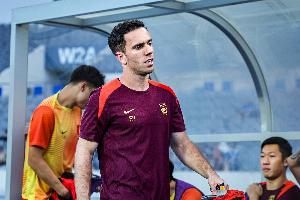 歸化了不用??塞鳥身價(jià)170萬(wàn)歐國(guó)足最高，東亞杯2場(chǎng)僅踢48分鐘