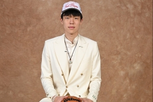 開拓者官推：即刻的影響力 楊瀚森首個回合便迅速展現(xiàn)實力 ??