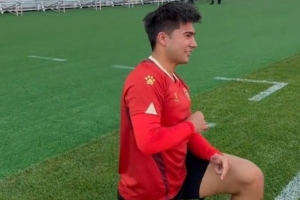 遼寧鐵人后衛(wèi)希爾扎提：距離復(fù)出還有一周，踢不了比賽也挺著急