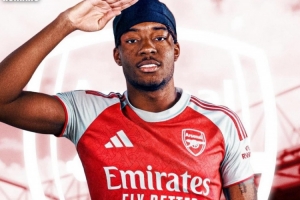 羅馬諾：馬杜埃凱將在24小時(shí)內(nèi)完成阿森納體檢，總價(jià)5200萬英鎊