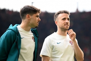 內(nèi)托：來到英格蘭若塔幫我很多，我想為他贏得世俱杯冠軍