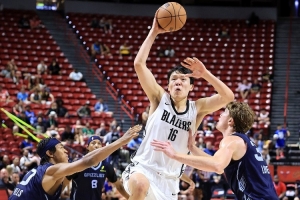 麥穗豐：楊瀚森已經(jīng)被對(duì)手重視 需要通過針對(duì)性防守才能被限制住