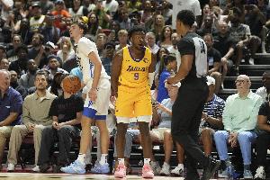 Skip：詹姆斯把布朗尼教育得素質很高 這也讓他在場上缺了些霸氣