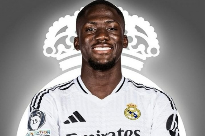 ??羅馬諾：皇馬已開(kāi)始準(zhǔn)備免簽科納特！利物浦再續(xù)約不成將出售