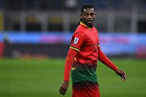 隊(duì)報(bào)：巴黎對(duì)陣容深度產(chǎn)生疑問(wèn)，接觸萊奧和奧斯梅恩的經(jīng)紀(jì)人