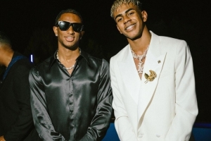 巴爾德社媒曬參加亞馬爾生日聚會照片：黑幫派對