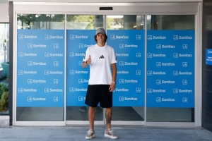 皇馬官方曬照：新簽下的A費(fèi)完成體檢，即將正式成為球隊(duì)一員