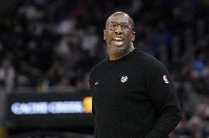 邁克-布朗成球隊(duì)新帥！麥克布萊德：很興奮 未來肯定會(huì)充滿驚喜