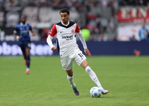 記者：首份報價遭拒，利物浦已準(zhǔn)備第二次報價以引進(jìn)?；倏? >
                                        </div>
                                    </div>
                                                                        <div   id=