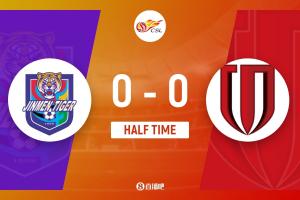 半場-德爾加多破門被吹越位楊明洋頭球頂偏 津門虎暫0-0蓉城