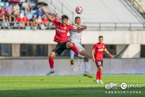 中超聯(lián)賽第17輪，長春亞泰1比3上海海港