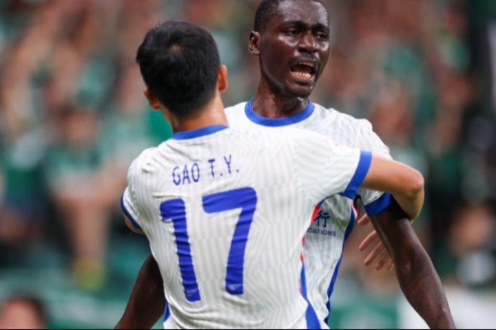 打破魔咒！申花終結(jié)工體對(duì)國安12連敗，送國安賽季首敗&登頂中超