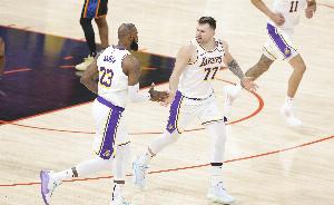 基本定型！湖人拿下斯瑪特后距離硬帽105萬 沒有空間再簽第15人