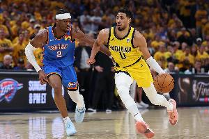 哈利：亞歷山大打出歷史上最偉大的賽季之一 他當(dāng)選MVP是有原因的