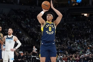 美記：步行者撤回對(duì)弗里曼的雙向資質(zhì)報(bào)價(jià) 后者成完全自由球員