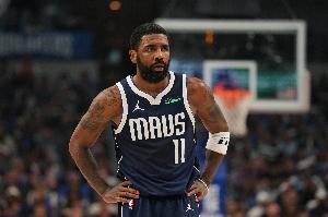 ???？怂梗捍蠹叶紩\球和控球 但從沒有人能像歐文那樣突破