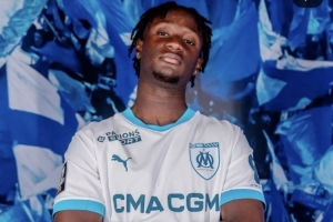 記者：薩索洛即將簽下馬賽中場科內(nèi)，租借+1250萬歐強制買斷