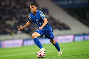 記者：高天意參加賽前合練，斯盧茨基可以派最強陣容出戰(zhàn)河南隊