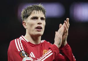 身價(jià)4500萬歐！英媒：熱刺將報(bào)價(jià)加納喬，并將他視為孫興慜替代者