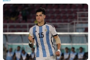 德天空：多特與阿根廷中衛(wèi)希門尼斯深入談判，阿森納也關(guān)注球員