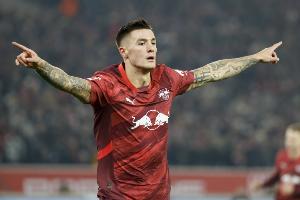 TA：曼聯(lián)鋒線(xiàn)引援縮小到沃特金斯和塞斯科 球隊(duì)已排除引進(jìn)大馬丁