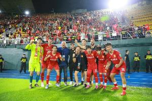 新華社：38元票＋球迷專列，重慶銅梁龍創(chuàng)中甲“新玩法”