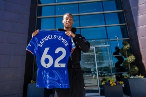 記者：切爾西19歲后衛(wèi)史密斯即將加盟斯特拉斯堡，轉(zhuǎn)會費690萬鎊