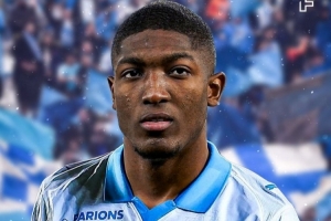 記者：布魯日后衛(wèi)奧多涅茲缺席訓(xùn)練，他想要轉(zhuǎn)會去馬賽