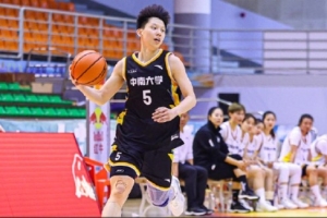 媒體人：田媛媛和四川女籃簽下4年300萬合同 遠(yuǎn)超CBA狀元50萬薪資