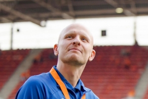 官方：英格蘭女足助教弗林克9月加入荷蘭足協(xié)，擔(dān)任荷蘭女足主帥