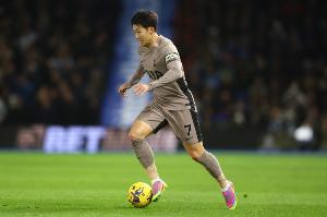 埃迪-豪：雖然未與孫興慜合作過，但他絕對是英超傳奇球員之一