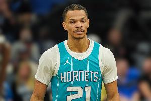 曾表示愿為中國男籃效力！以賽亞-王加盟西甲球隊夢幻大加那利島