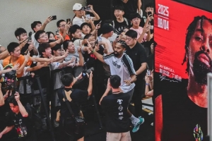 一路黔行&多彩貴陽 親近球迷&觀賞球局 DVD China Tour Day3 貴陽