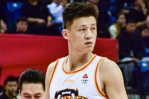 姚基金慈善賽球星名單補充：陳登星、周鵬、劉曉宇、鄒雨宸在列