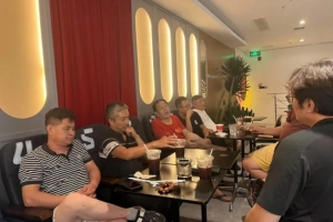 石家莊功夫與球迷組織代表懇談，凝聚合力共話發(fā)展