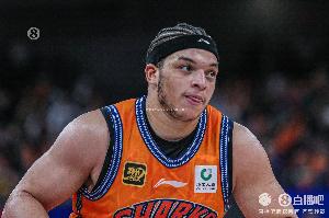 東體：在接連簽下古德溫&洛夫頓兩名外援后 上海引援腳步還將繼續(xù)