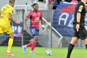 英媒：紅軍紐卡也有意槍手中衛(wèi)目標(biāo)雅奎特 雷恩堅稱球員是非賣品