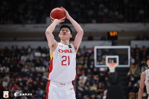 主動(dòng)攬責(zé)！胡金秋：如果我罰球沒(méi)那么糟的話 比賽也不會(huì)這么膠著