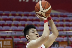 雷蒙：郭士強(qiáng)指導(dǎo)強(qiáng)調(diào)前兩場比賽已經(jīng)過去 全力備戰(zhàn)與約旦的比賽