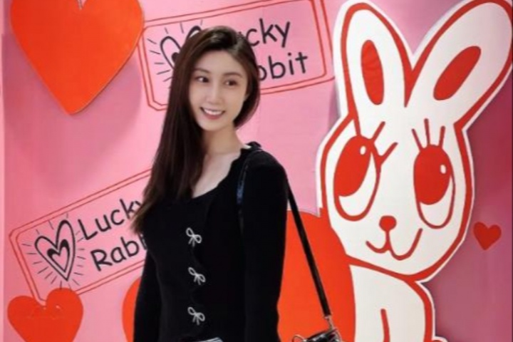 ??錘了！鄒陽妻子是大7歲的水亦詩??前央視主持水均益的愛女