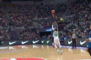 絕對功臣！布朗利16中11爆砍29分4板5助1帽 常規(guī)絕平三分救主