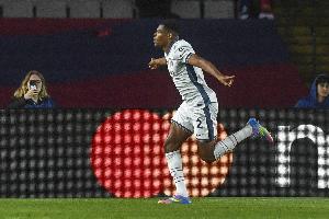 記者：國(guó)米對(duì)鄧弗里斯要價(jià)4000萬(wàn)-5000萬(wàn)歐，球員今夏不會(huì)離隊(duì)