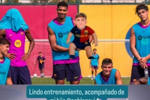 阿勞霍曬照：美好的訓(xùn)練時光，有兒子加維相伴左右