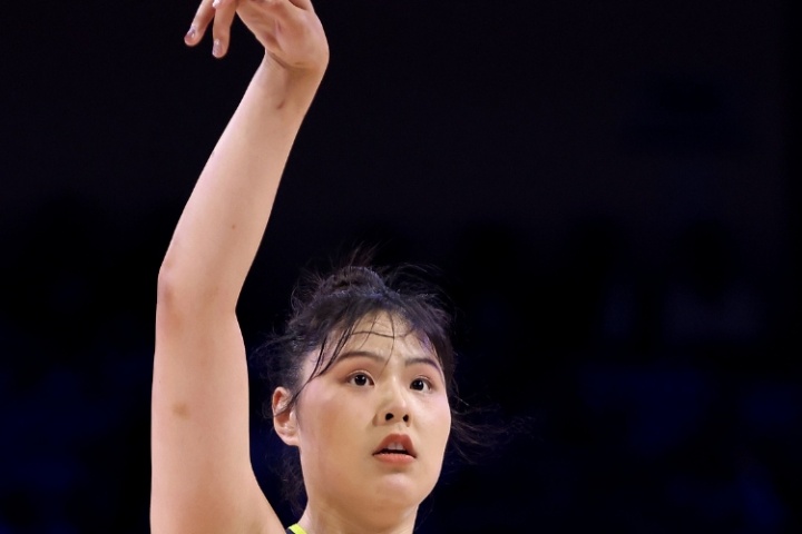 強勢表現(xiàn)！李月汝目前已經(jīng)砍下20分 創(chuàng)個人WNBA生涯新高