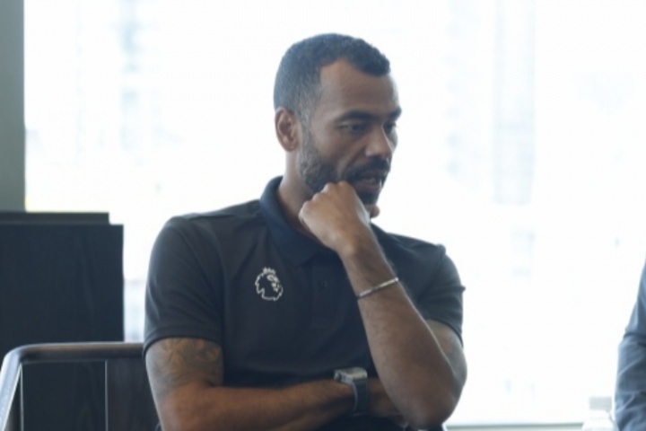 直播吧在現(xiàn)場(chǎng)|科爾：槍手有同等爭(zhēng)冠機(jī)會(huì) 切爾西最低目標(biāo)前四