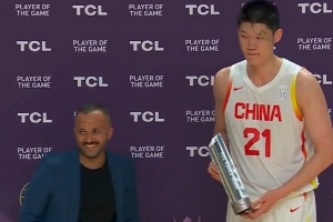 實至名歸！砍下23分11板&眉骨被打開的胡金秋當選本場最佳球員